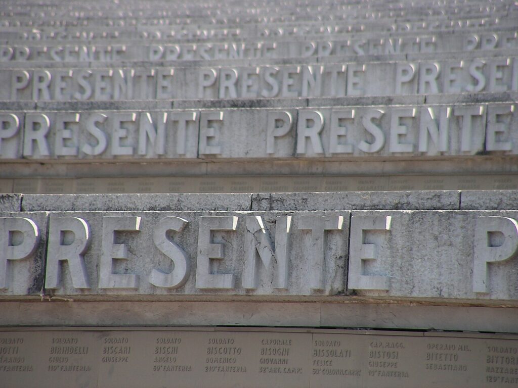 Questa immagine ha l'attributo alt vuoto; il nome del file è Redipuglia_dettaglio-1024x768.jpg