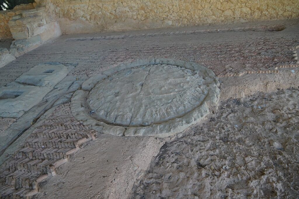 Questa immagine ha l'attributo alt vuoto; il nome del file è Villa_Varignano-1024x682.jpg