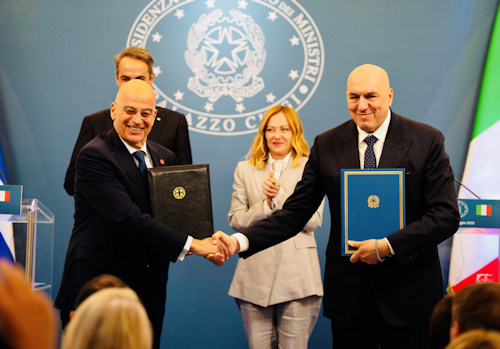 Questa immagine ha l'attributo alt vuoto; il nome del file è 200525-Grecia-ITALIA-NAVI-55.jpg