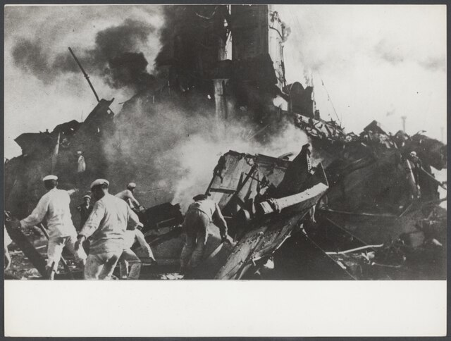 Questa immagine ha l'attributo alt vuoto; il nome del file è Brindisi._Ship_Benedetto_Brin_Bestanddeelnr_22057_024.tif.jpg