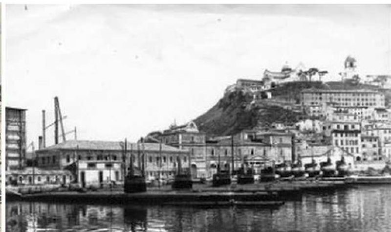 Questa immagine ha l'attributo alt vuoto; il nome del file è Sommergibili-classe-F-ad-Ancona.jpg